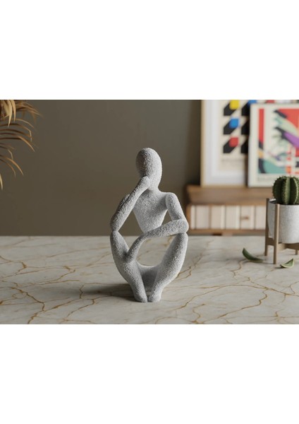 The Thinker Heykeli Biblosu