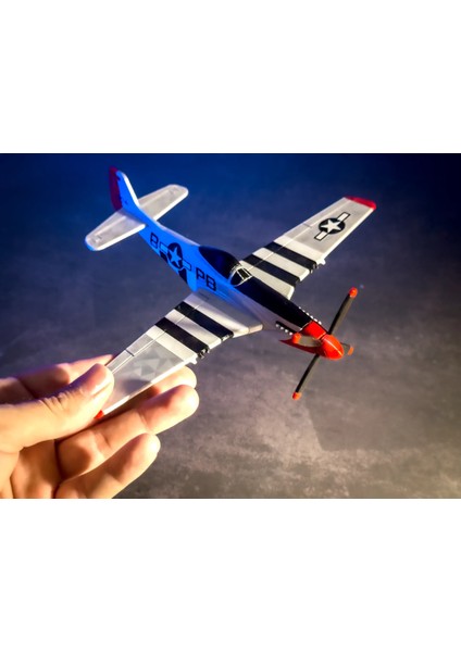 P51D Uçak Modeli Kiti – Red Tails Sürümü