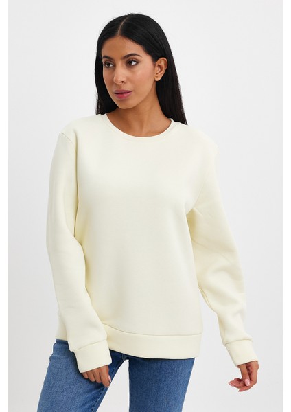 Kadın Bisiklet Yaka Rahat Kalıp 3 Iplik Içi Polarlı Kalın Sweatshirt SPR24SWK36 fırsatları