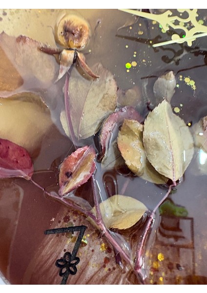 - Beyaz Gül - Koyu Kahverengi - Epoksi Duvar Saati (Özel Tasarım - Tek Üretim) - 30 cm modelleri