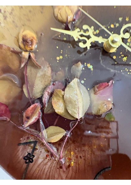 - Beyaz Gül - Koyu Kahverengi - Epoksi Duvar Saati (Özel Tasarım - Tek Üretim) - 30 cm