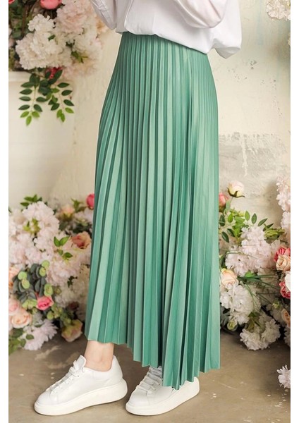 Zarif ve Modern Pileli Parlak Krep Gizli Lastikli Mint Etek ( Lisinya ) modelleri