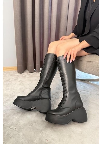 Kadın Siyah Cilt Bağcık Detaylı Fermuarlı 9 cm Topuklu Platfomlu Çizme fırsatları