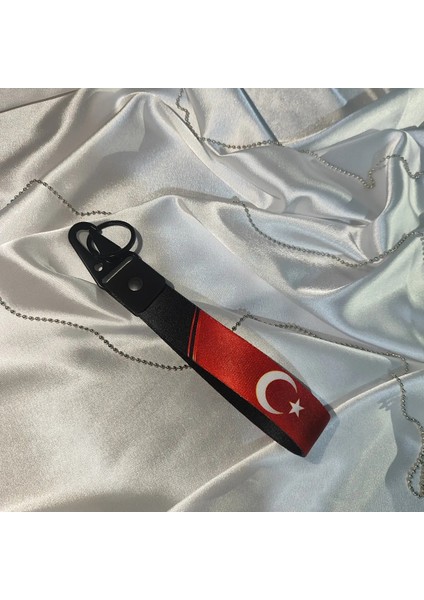 Bayrak Kaliteli Oto Anahtarlık