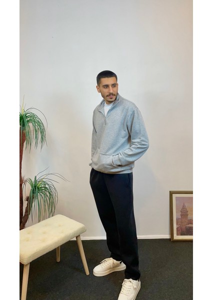 Erkek 3 Iplik Yarım Fermuarlı Kanguru Çepli Sweatshırt SPR24SW22 fiyatları