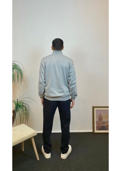 Erkek 3 Iplik Yarım Fermuarlı Kanguru Çepli Sweatshırt SPR24SW22 modelleri