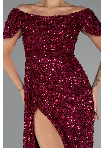 Kayık Yaka Bacak Dekolteli Uzun Pullu Abiye Elbise ABU4843 modelleri