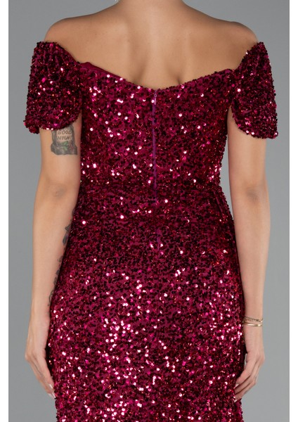 Kayık Yaka Bacak Dekolteli Uzun Pullu Abiye Elbise ABU4843 fırsatları