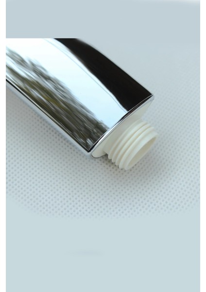 4 Fonksiyonlu Beyaz ve Krom Banyo Duş Başlığı, Dayanıklı ve Şık Tasarım indirimleri