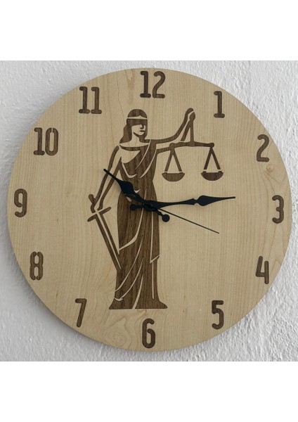 Justitia Adalet Terazisi - Açık Ahşap Duvar Avukat Saati (Kişiselleştirilebilir ) - 40 cm