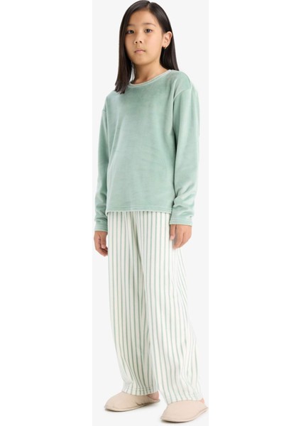 Kız Çocuk Pijama Takımı Polar Uzun Kollu Üst Çizgili Uzun Alt D1068A825WN fiyatları