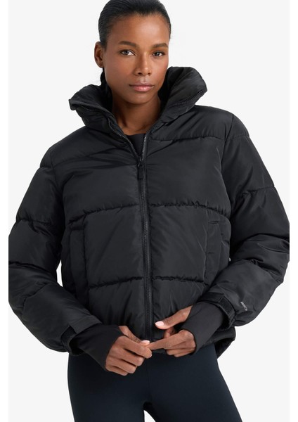 Fit Su Geçirmez Regular Fit Dik Yaka Fermuarlı El Geçmeli Cepli Şişme Mont Z1438AZ25WN