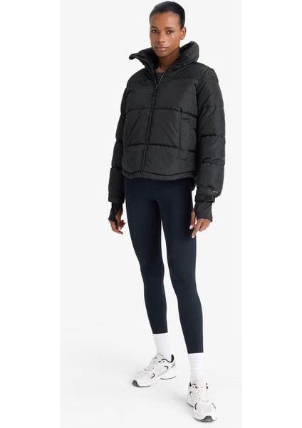 Fit Su Geçirmez Regular Fit Dik Yaka Fermuarlı El Geçmeli Cepli Şişme Mont Z1438AZ25WN fiyatları