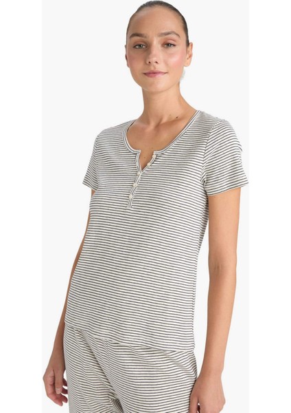 Regular Fit Çizgili Pointel Kumaş Kısa Kollu Üst Uzun Alt-Fall in Love F9838AX25AU modelleri