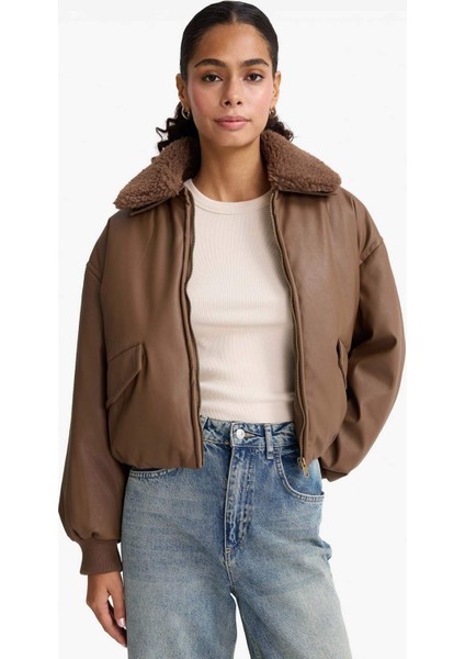 Regular Fit Polo Yaka Suni Deri Mont F2813AX25WN fırsatları