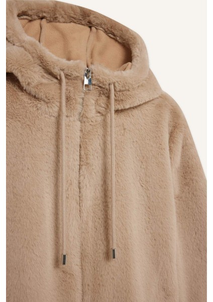 Regular Fit Polar Astarlı Kapüşonlu Fermuarlı Suni Kürk F2148AX25WN