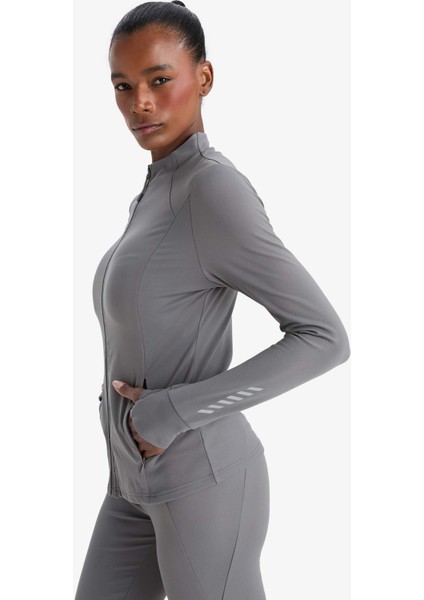 Slim Fit Dar Kesim Dik Yaka Hırka E9676AX25AU fırsatları