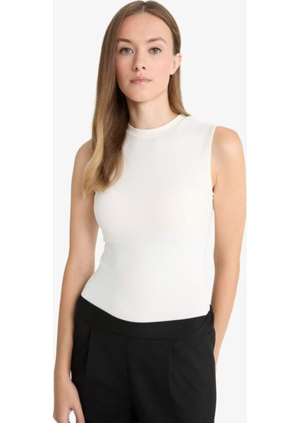 Slim Fit Dar Kesim Yarım Balıkçı Yaka Kolsuz Çıtçıtlı Body F9794AX25HS modelleri