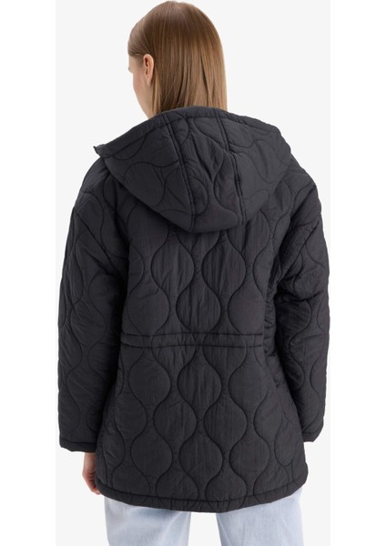 Su Geçirmez Regular Fit Kapüşonlu Fermuarlı Kapitoneli Mont E8693AX25AU