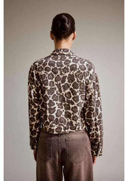Leopar Desenli Düğmeli Denim Ceket indirimleri