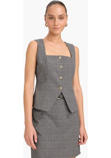 Regular Fit Kare Yaka Yelek F9461AX25AU modelleri