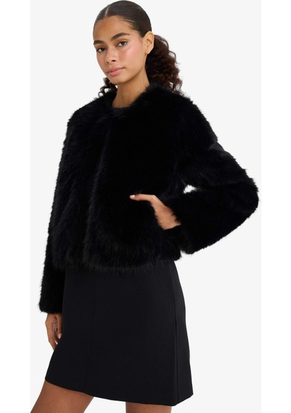 Regular Fit Suni Kürk F2147AX25WN modelleri