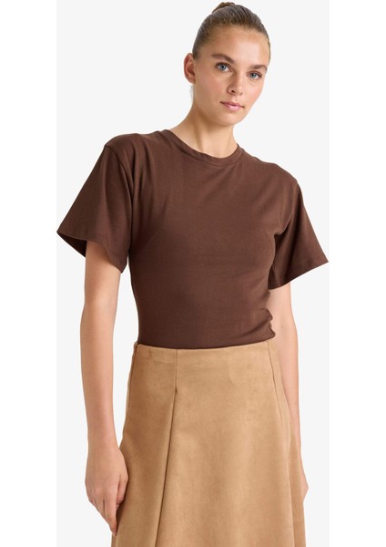 Slim Fit Dar Kesim Bisiklet Yaka Kısa Kollu Tişört G1464AX25AU modelleri