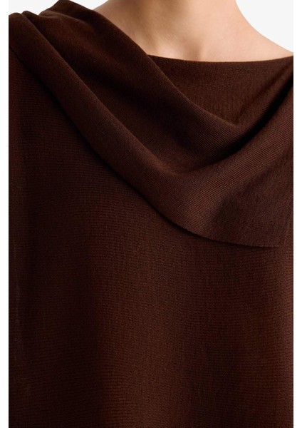 Oversize Geniş Kalıp Kayık Yaka Triko Kazak G3234AX25WN indirimleri