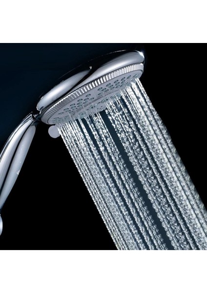 Parlak Krom Duş Başlığı ve Şık Örgülü Hortumlu Set, Konforlu Duş Deneyimi Için.