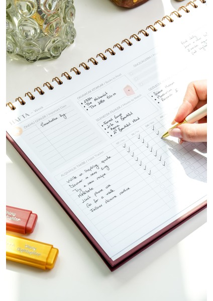Süresiz Haftalık Masaüstü Planlayıcı 12 Aylık Undated Desk Planner Bordo fiyatları