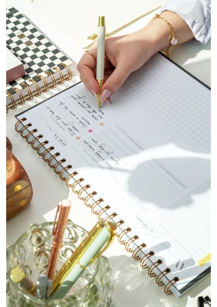 Süresiz Haftalık Masaüstü Planlayıcı 12 Aylık Undated Desk Planner Siyah indirimleri