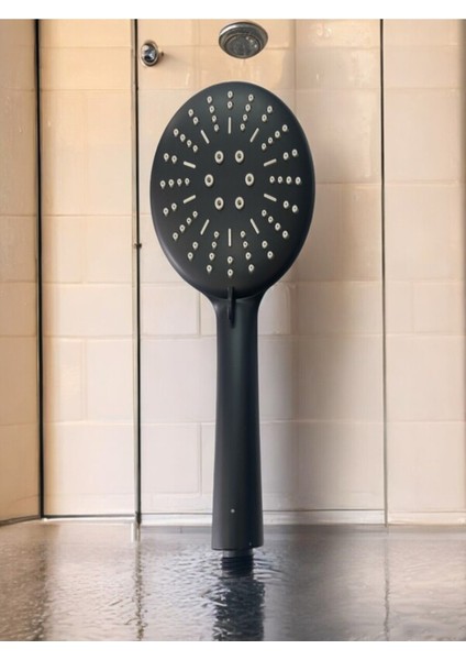 Şık Siyah Fonksiyonlu Duş Başlığı, Modern ve Kullanışlı Tasarım