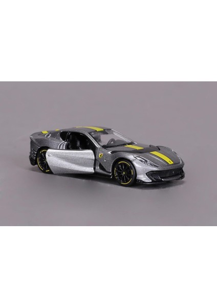 Ferrari Simülasyon Oyuncak Alaşım Araba Modeli Küçük Ölçekli Araba Modeli SF90SP1 Araba Adam (Yurt Dışından)