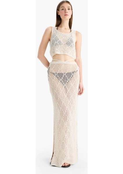 Yuvarlak Yaka Crop Kolsuz Triko Beyaz Plaj Üstü-Fall in Love B6887AX25SP