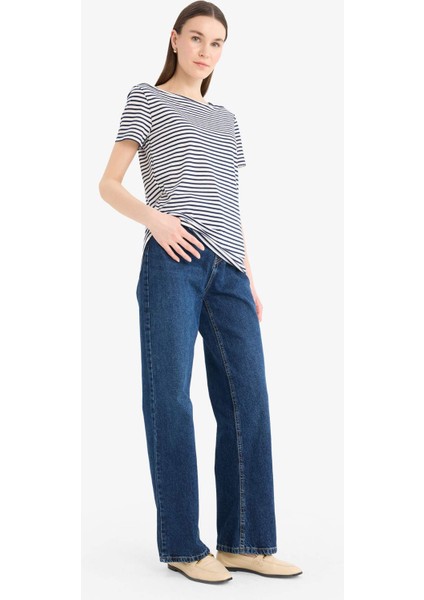 Regular Fit Kayık Yaka Çizgili Kısa Kollu Tişört D4534AX25SM