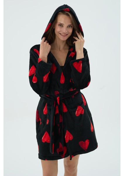Kadın Siyah Kırmızı Kalp Desenli Polar Kısa Sabahlık C1T0N371 fırsatları