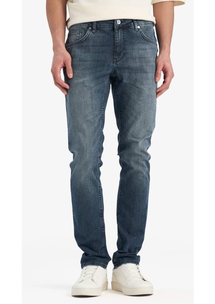 Pedro Slim Fit Dar Kalıp Normal Bel Dar Paça Jean Pantolon E9282AX25SP
