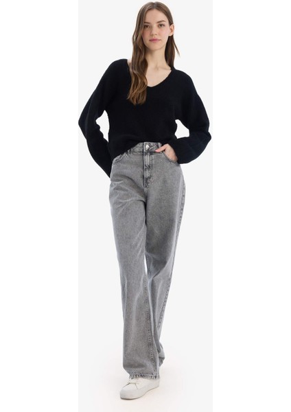 Regular Fit V Yaka Basic Düz Dikişsiz Triko Kazak E9170AX25SP