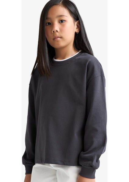 Kız Çocuk Relax Fit Bisiklet Yaka Uzun Kollu Okul Tişörtü E8816A825AU