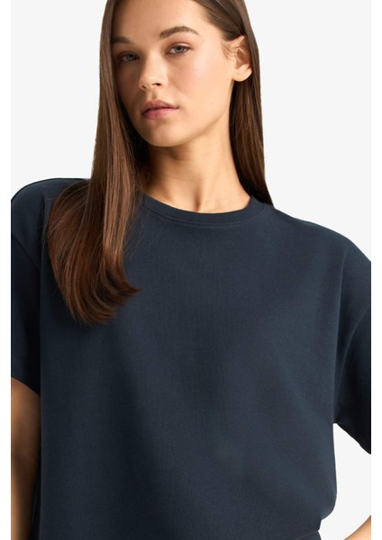 Oversize Geniş Kalıp Bisiklet Yaka Basic Düz Kısa Kollu Tişört E4935AX25AU