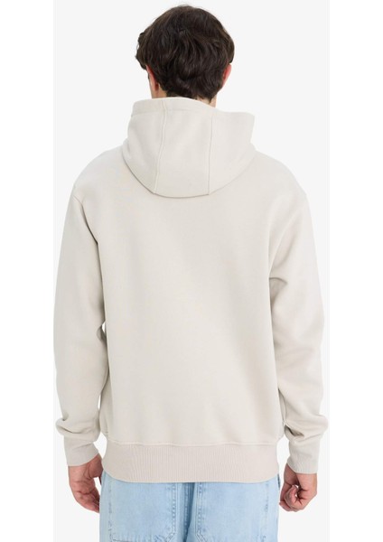 Regular Fit Kapüşonlu İçi Yumuşak Tüylü Kanguru Cepli Basic Düz Sweatshirt X8283AZ25AU