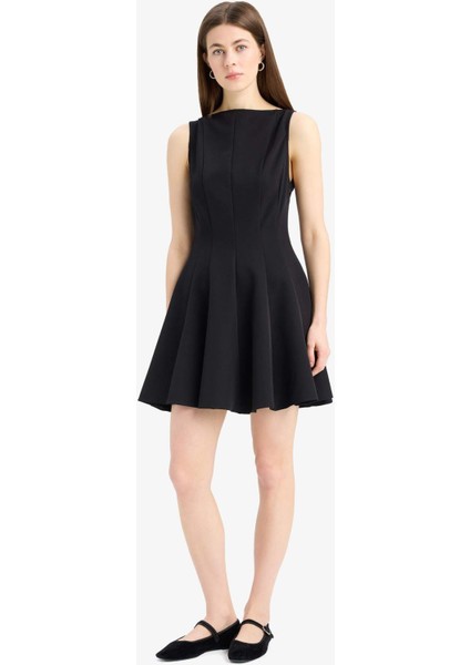 Kayık Yaka Basic Düz Kolsuz Mini Elbise F0205AX25SP