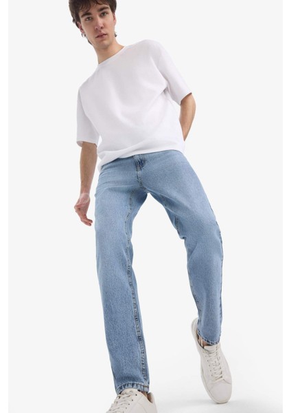 %100 Pamuk 90's Slim Fit Dar Kalıp Yüksek Bel Dar Paça Kar Yıkamalı Jean Pantolon F0161AX25SP