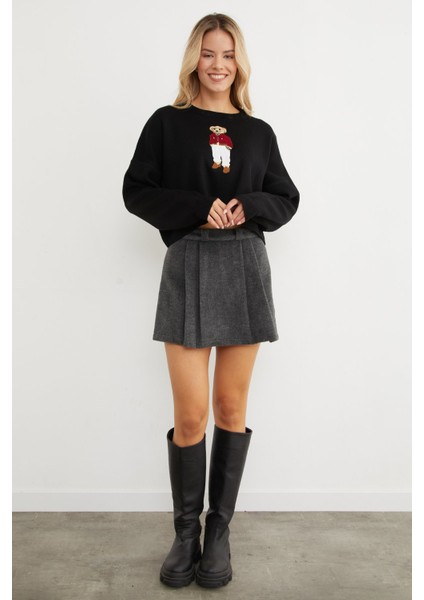 Ayıcık Nakışlı Oversize Crop Kazak fiyatları