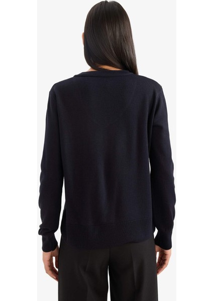 Relax Fit V Yaka Triko Kazak