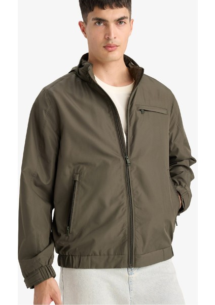 Su İtici Regular Fit Dik Yaka Astarlı Gizli Kapüşonlu Fermuarlı Cepli Mevsimlik Baharlık Mont D7669AX25AU