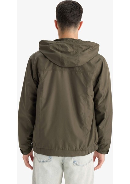 Su İtici Regular Fit Dik Yaka Astarlı Gizli Kapüşonlu Fermuarlı Cepli Mevsimlik Baharlık Mont D7669AX25AU