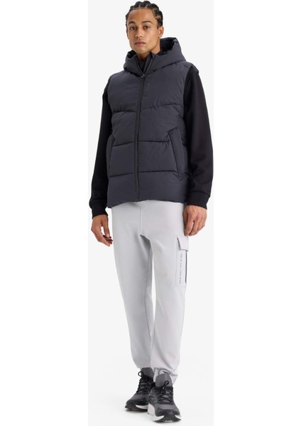 Fit Su İtici Rüzgar Geçirmez Regular Fit Kapüşonlu Fermuarlı Cepli Şişme Yelek E9216AX25AU