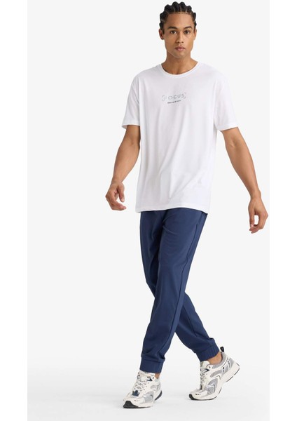 Fit Standart Fit Yumuşak Tuşe Bisiklet Yaka Baskılı Kısa Kollu Tişört C9268AX25AU