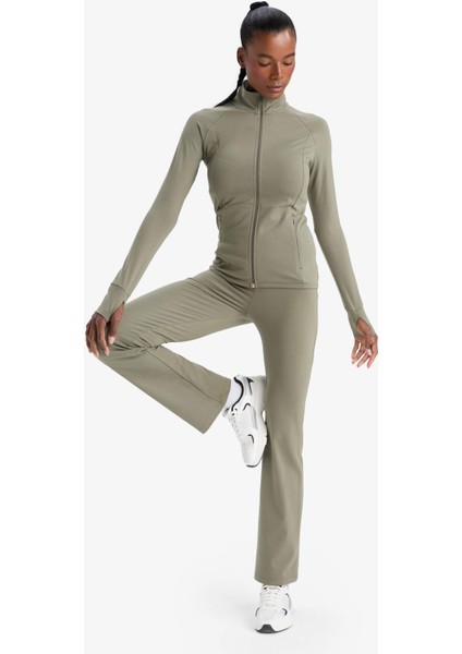 Fit Flare Fit Toparlayıcı Yüksek Bel İspanyol Paça Soft Touch Sporcu Pantolon B3988AX25AU